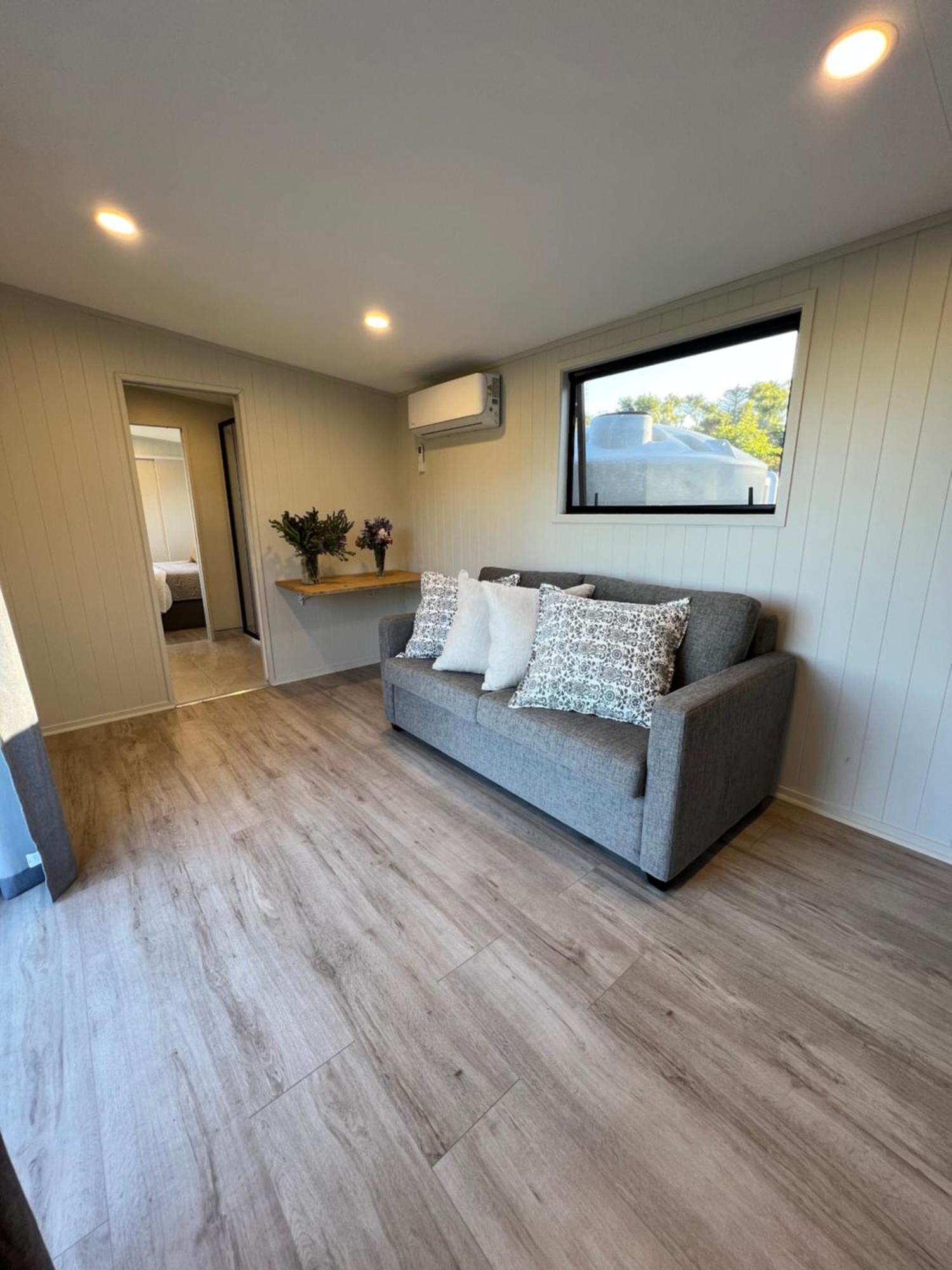 Brand New Perfect Tiny In Mangawhai Holiday home
